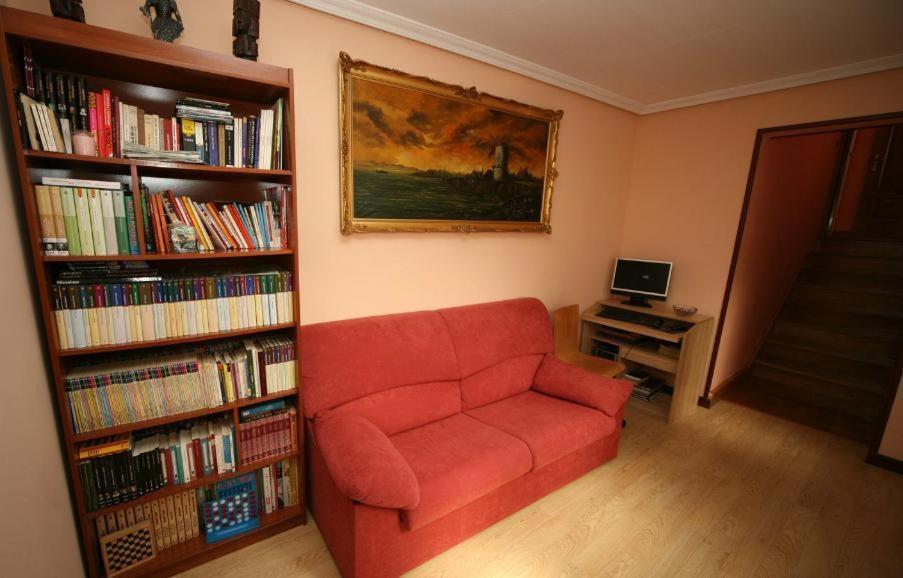 Hostal Ana Belen Madrid Extérieur photo